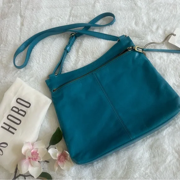 NWOT HOBO Cambel Crossbody - Picture 5 of 11